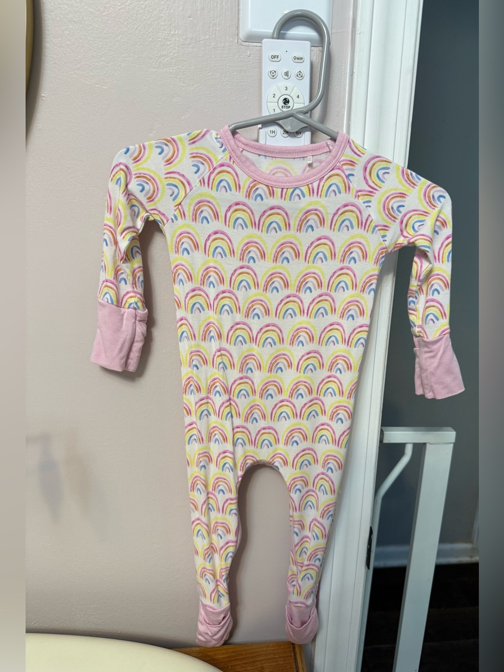 Little Sleepies Pastel Rainbows crescent zippy